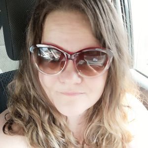 Meet your Posher, Tori